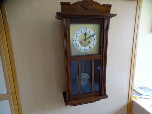 Antike schlichte wanduhr - schlichte,