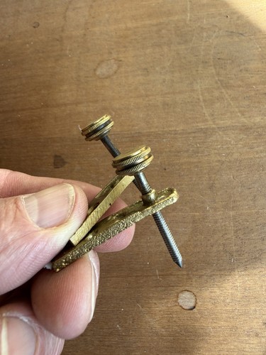 Abstandshalter wanduhr - abstandshalter,