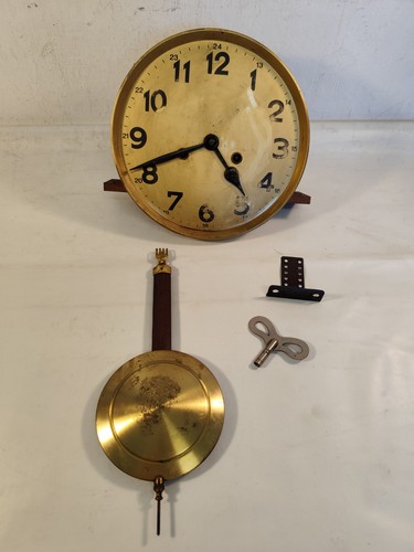 Hau pfeilkreuz uhrwerk - pfeilkreuz, uhr