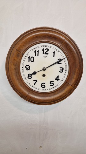 Alte runde wanduhr - runde,