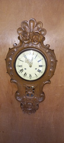 Alte geschnitzte mechanische - alte,