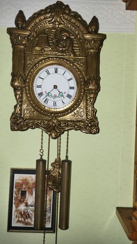 Alte messing wanduhr automat - messing,