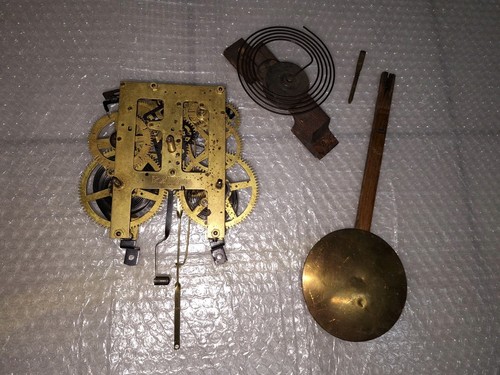 Alte wanduhr uhrwerk - alte,